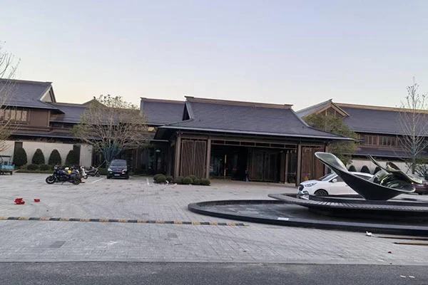 Проект за базен за хотел Blueway: Runquan Kaiyuan Mingting (огранок на чајниот град Лонгву)